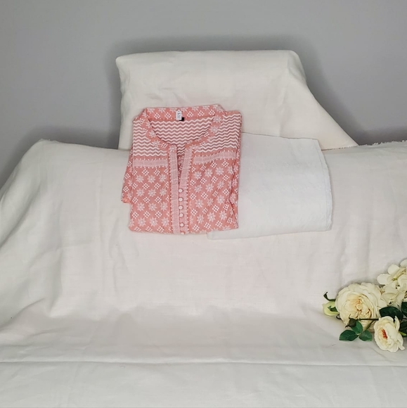 Kurta - Picture 2 of 2